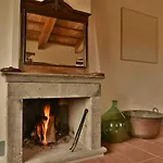 Dei Tigli Attigliano